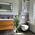 Modernes Mit Balkon I 45qm I Zentrum *