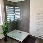 Modernes Mit Balkon I 45qm I Zentrum Daire Vallendar
