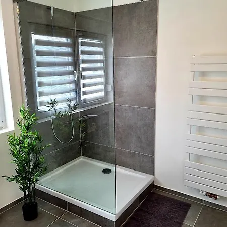 Modernes Rhein Mit Balkon Apartment Vallendar