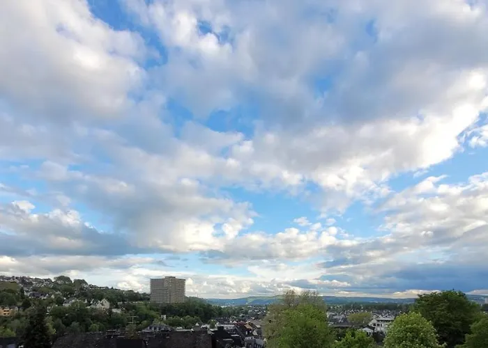 Modernes Rhein Mit Balkon
